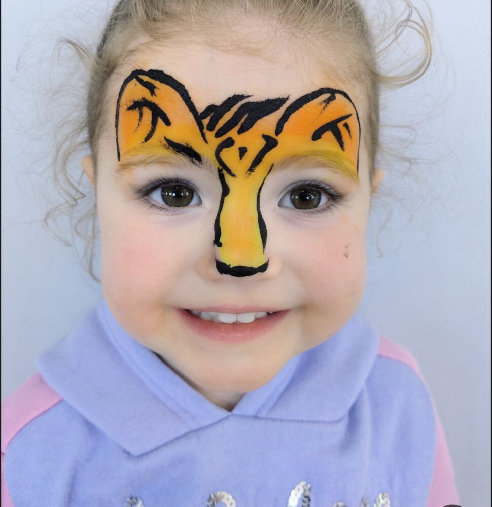 Cat face paint design